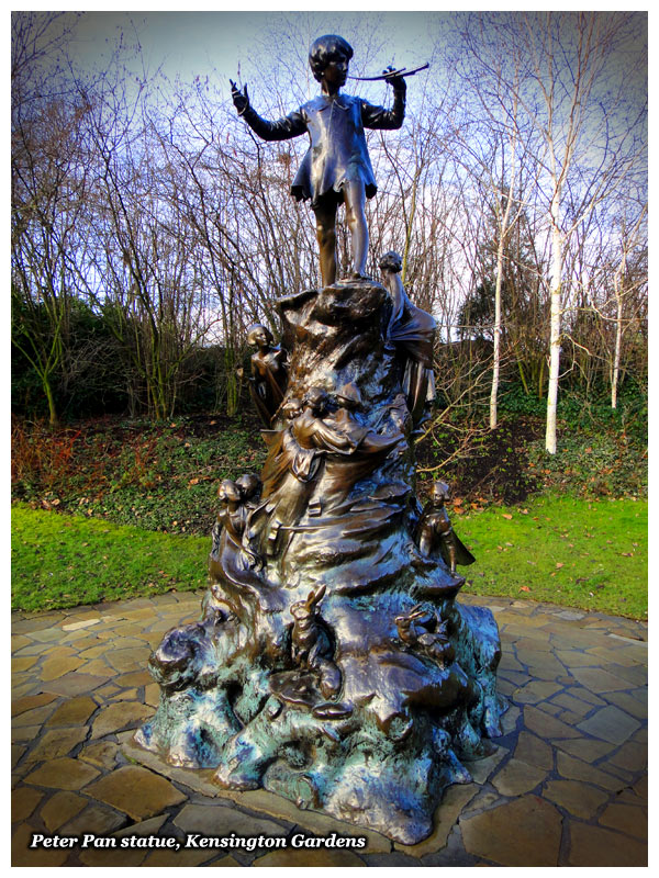 Peter Pan statue, London